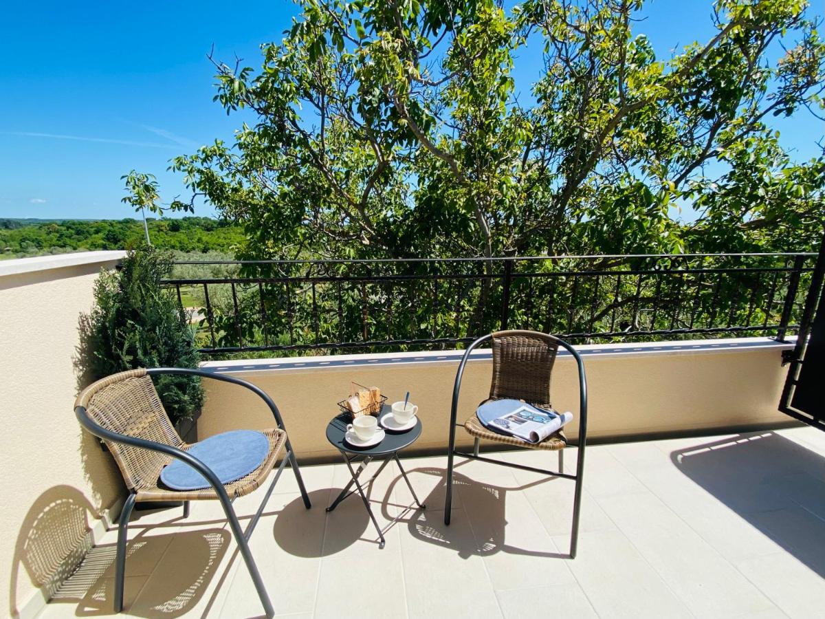 Boutique Rooms Mare Fabulas Ρόβινι Εξωτερικό φωτογραφία