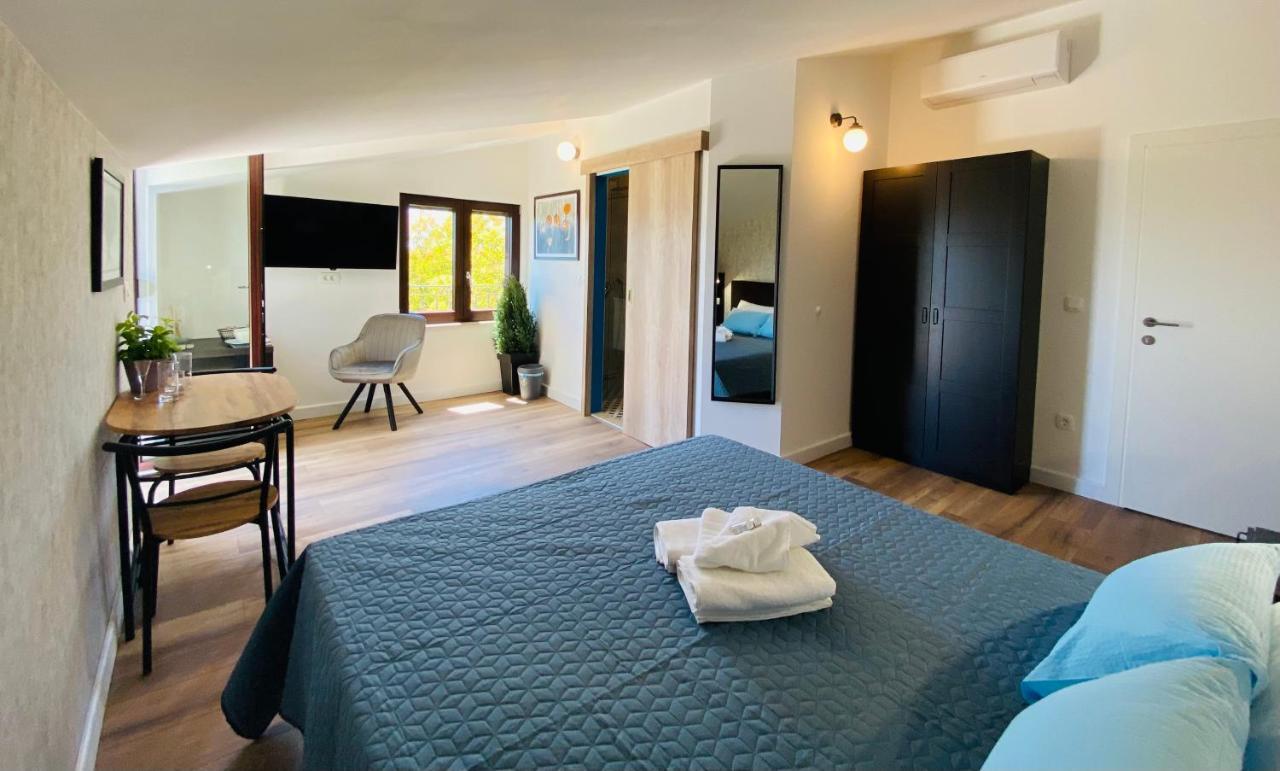Boutique Rooms Mare Fabulas Ρόβινι Εξωτερικό φωτογραφία